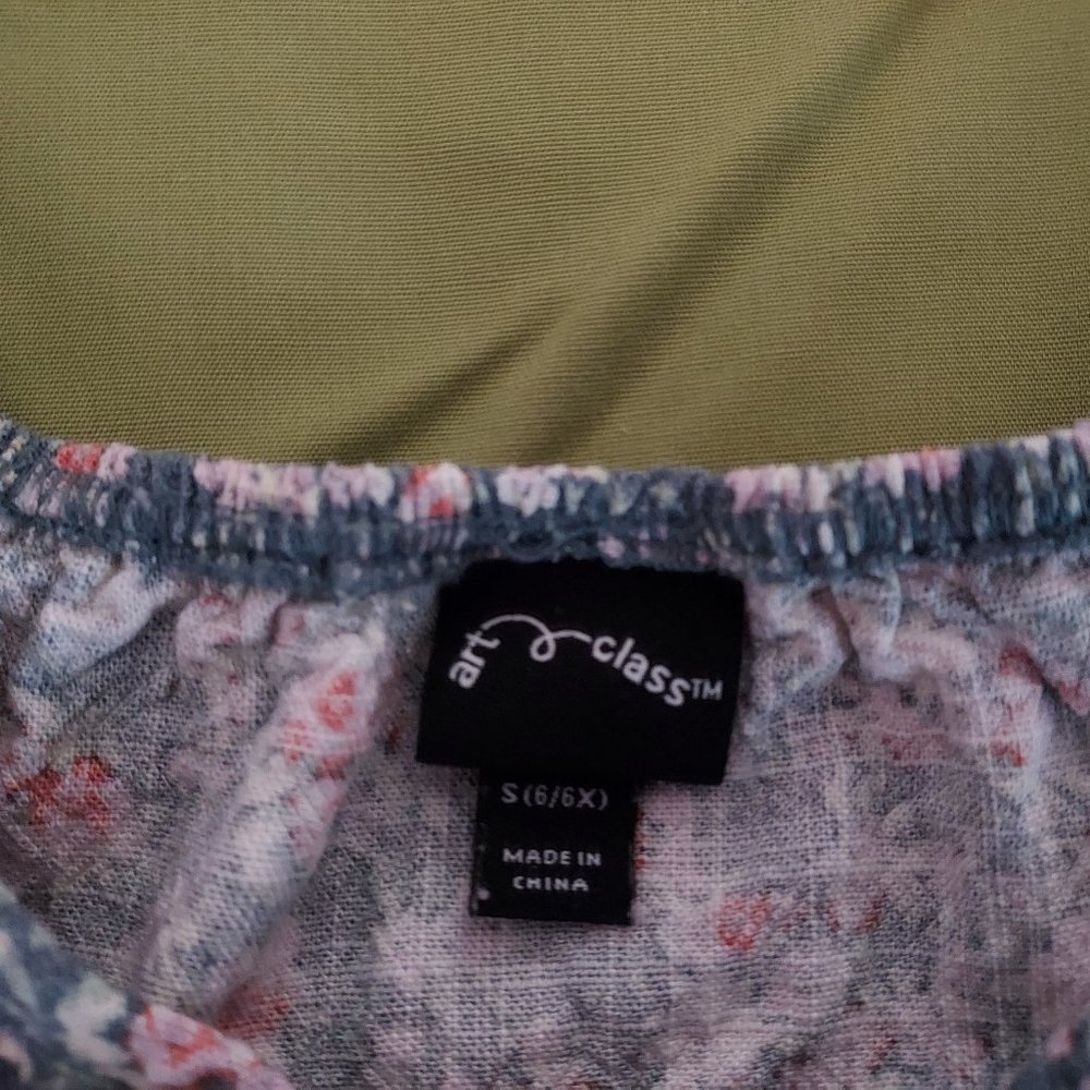 Gray Floral Dress, Girls Size 6, Short Sleeve - Picture 5 of 5